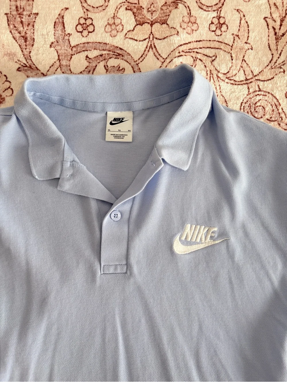 Nike men polo